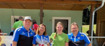 20250906_Marbach-Mixturnier-Wang mit Sponsor